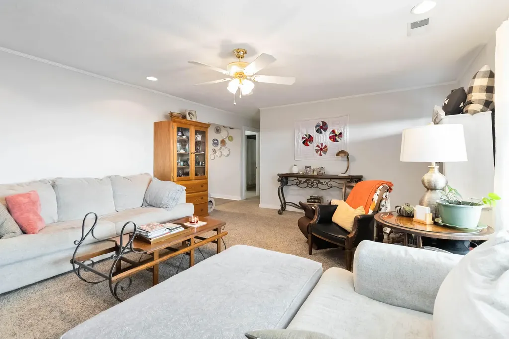148 Leaf Lane Somerset KY 42503