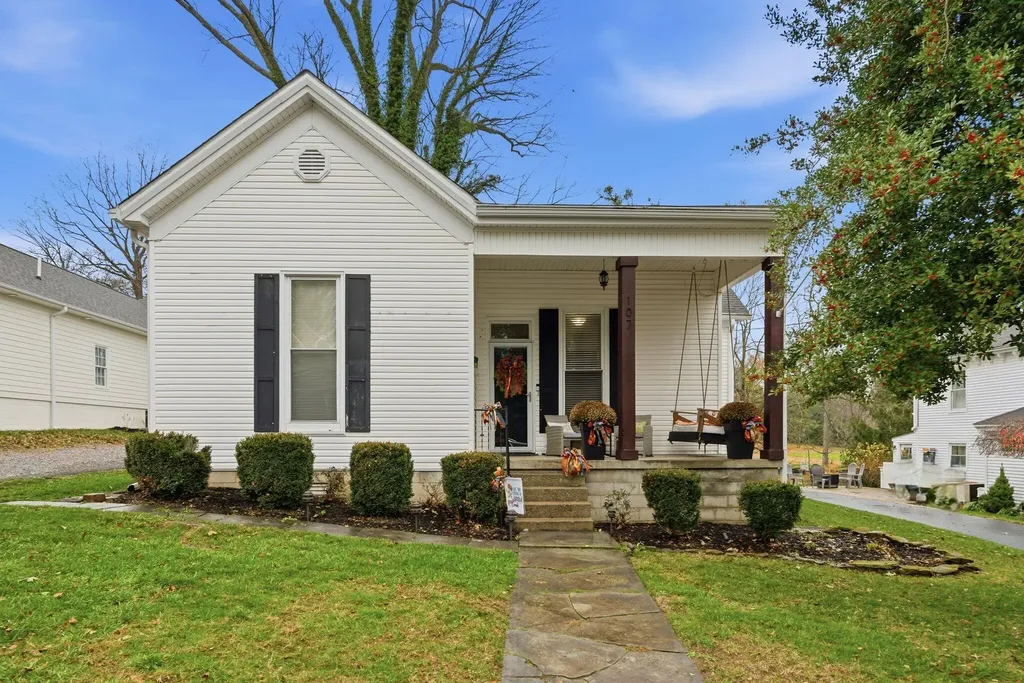 107 Clay Street Mt Sterling KY 40353