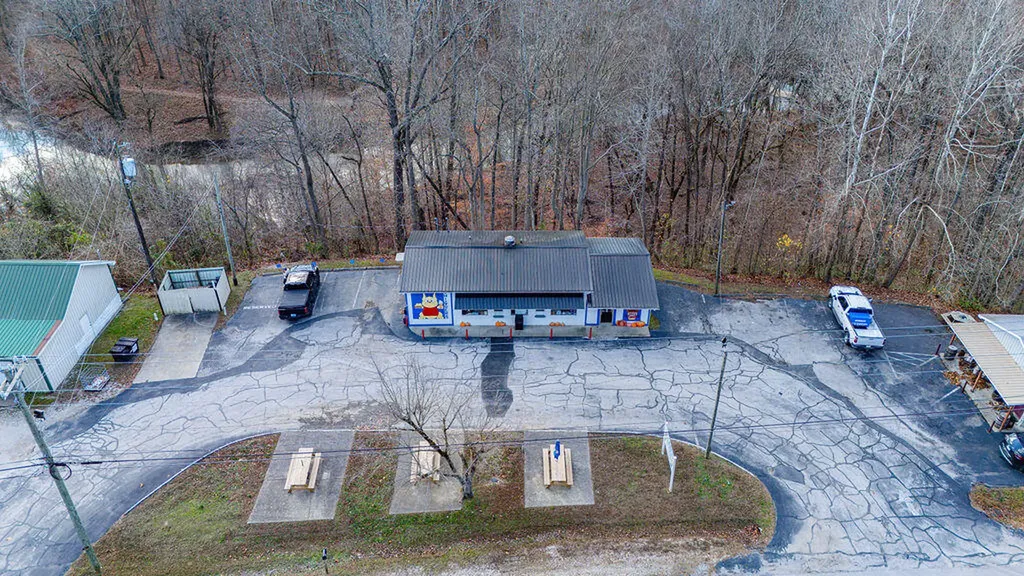 189 Clarksburg Road Vanceburg KY 41179