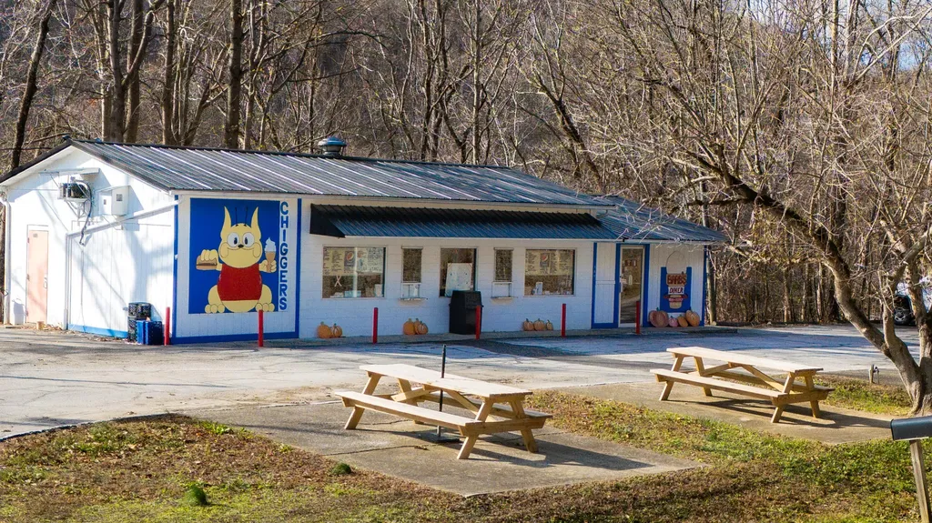 189 Clarksburg Road Vanceburg KY 41179
