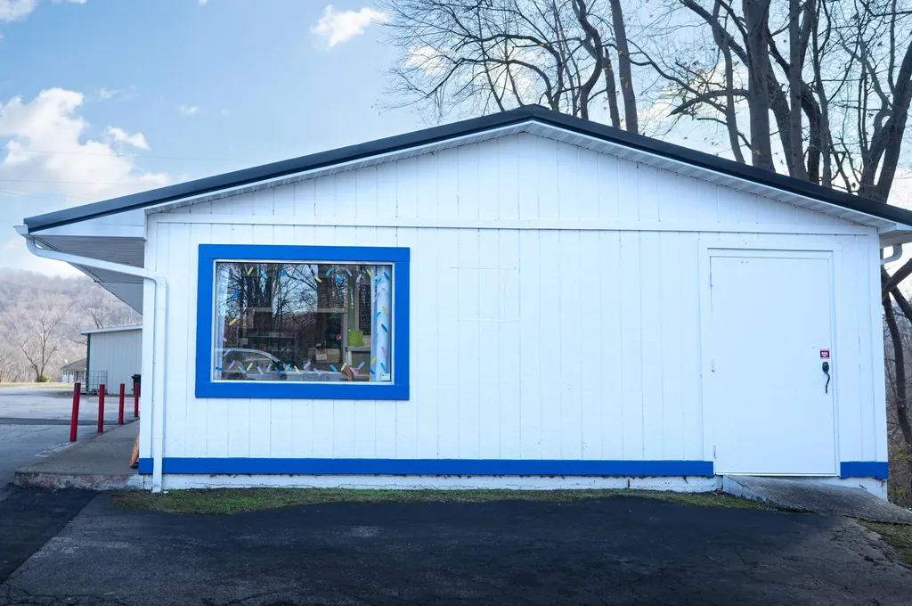 189 Clarksburg Road Vanceburg KY 41179