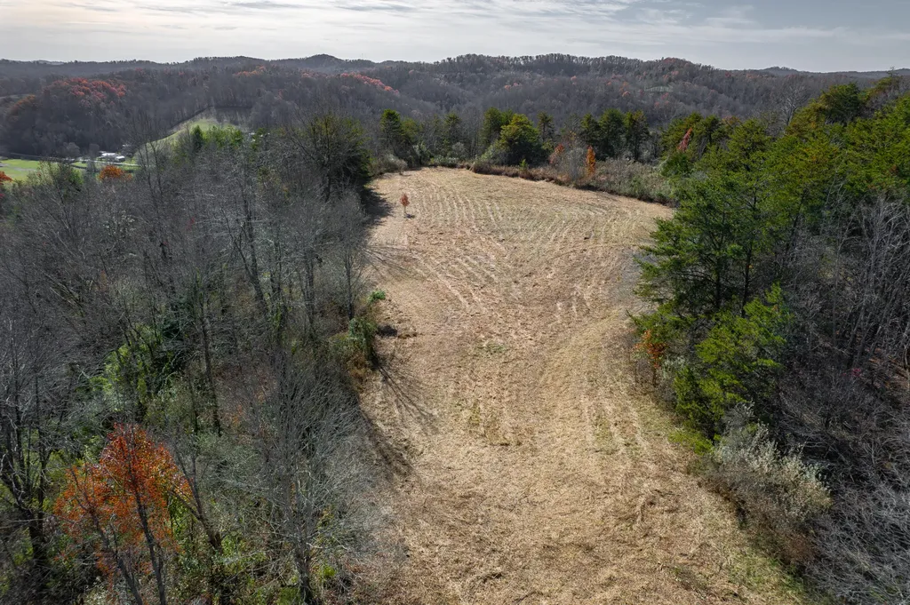 1297 Ky-191 West Liberty KY 41472