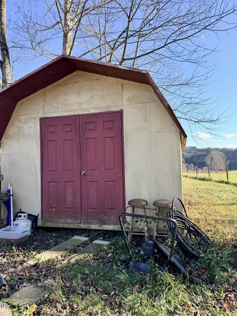 30 Greenlawn Subdivision London KY 40744