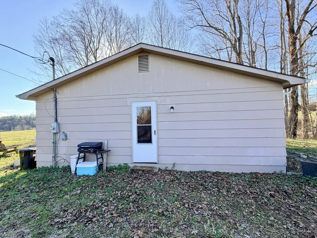 30 Greenlawn Subdivision London KY 40744