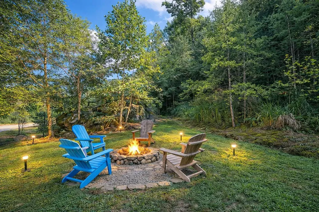 9501 Campton Road Stanton KY 40380