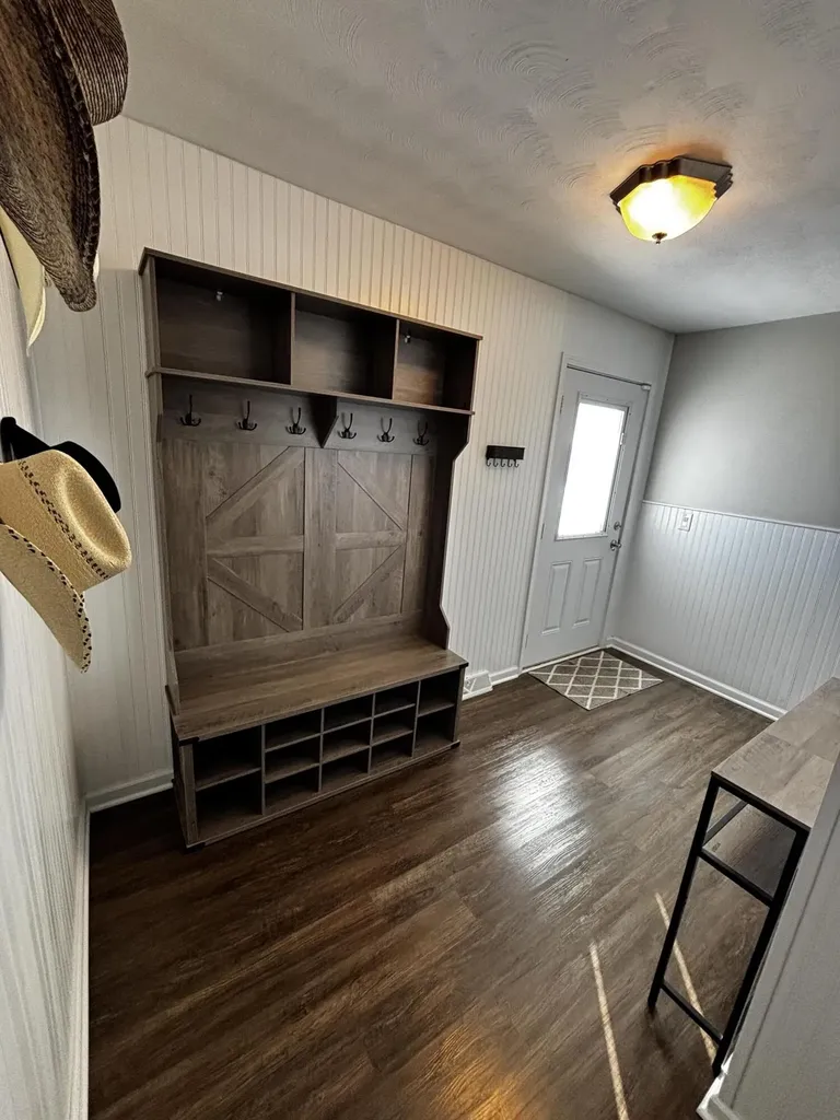 1062 Vanarsdall Road Harrodsburg KY 40330