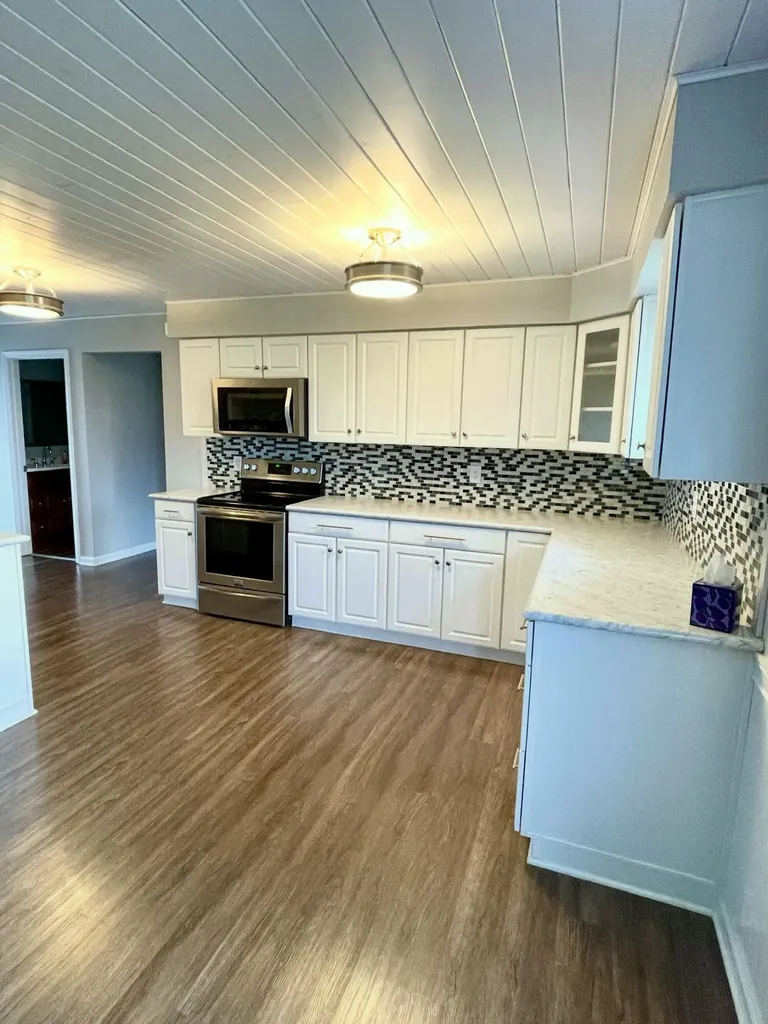 1062 Vanarsdall Road Harrodsburg KY 40330