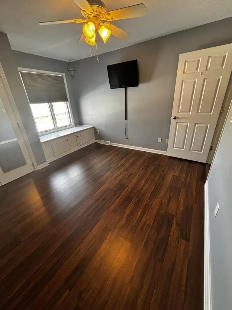 1062 Vanarsdall Road Harrodsburg KY 40330