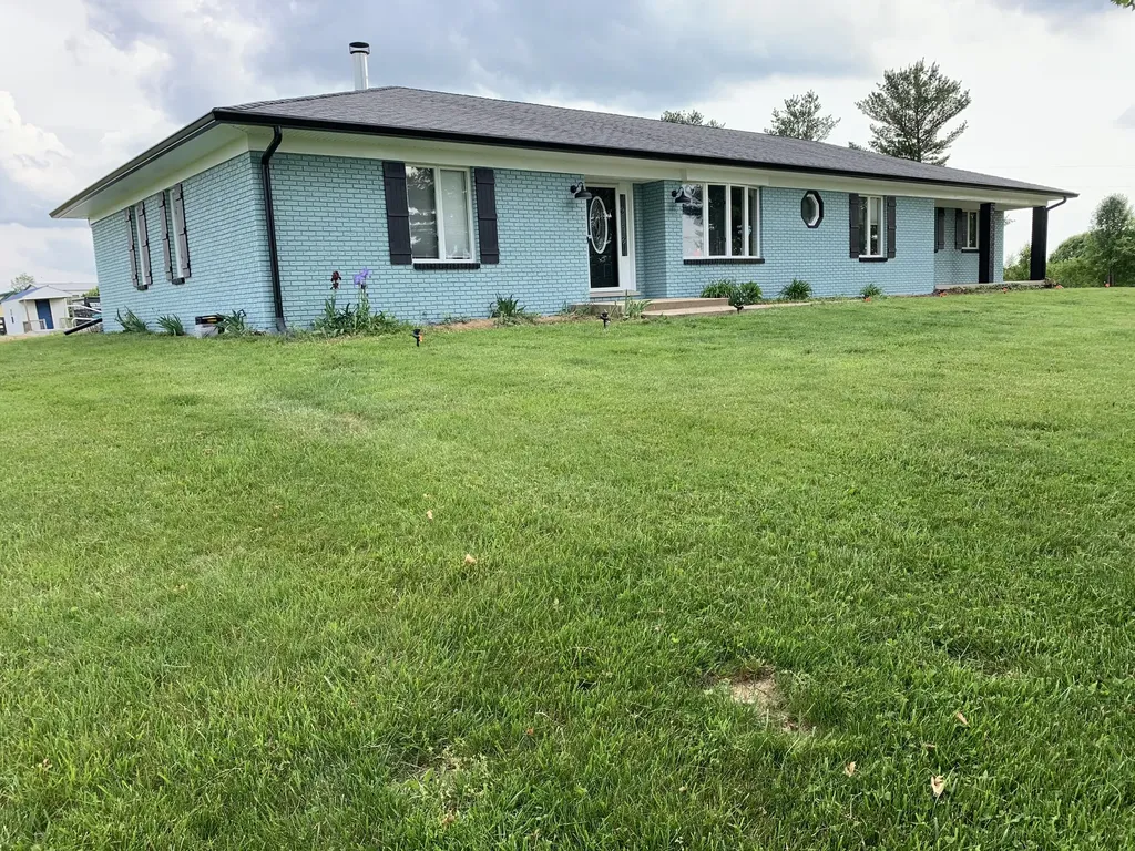 1062 Vanarsdall Road Harrodsburg KY 40330