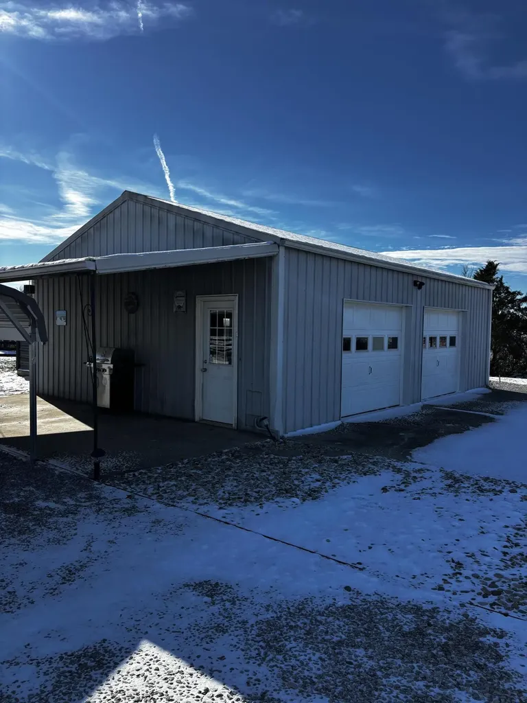 1062 Vanarsdall Road Harrodsburg KY 40330