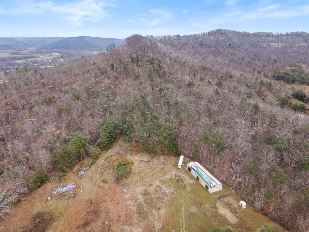 720 S Main Street Stanton KY 40380