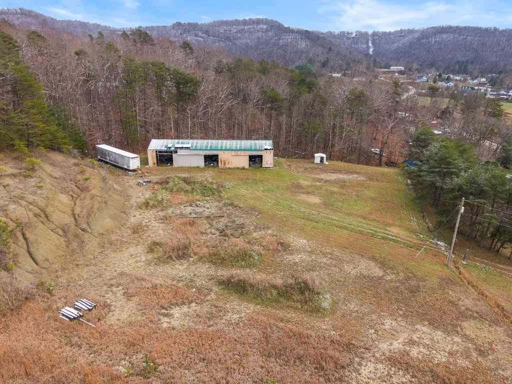 720 S Main Street Stanton KY 40380