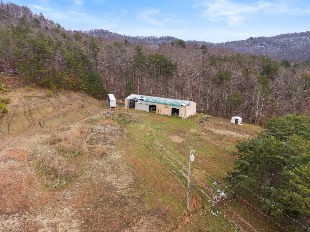 720 S Main Street Stanton KY 40380