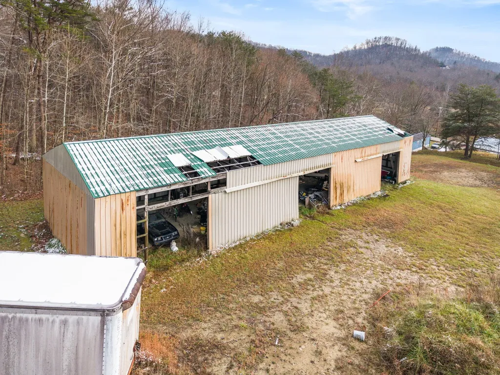 720 S Main Street Stanton KY 40380