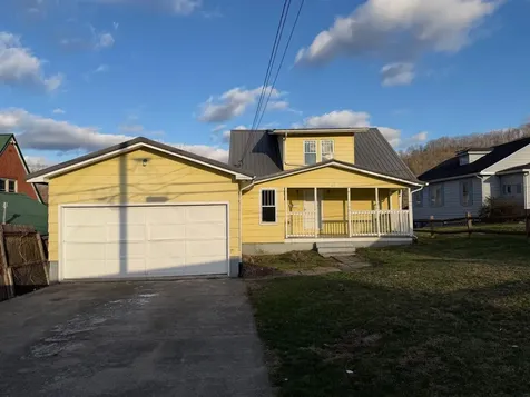 405 Depot Road Paintsville KY 41240