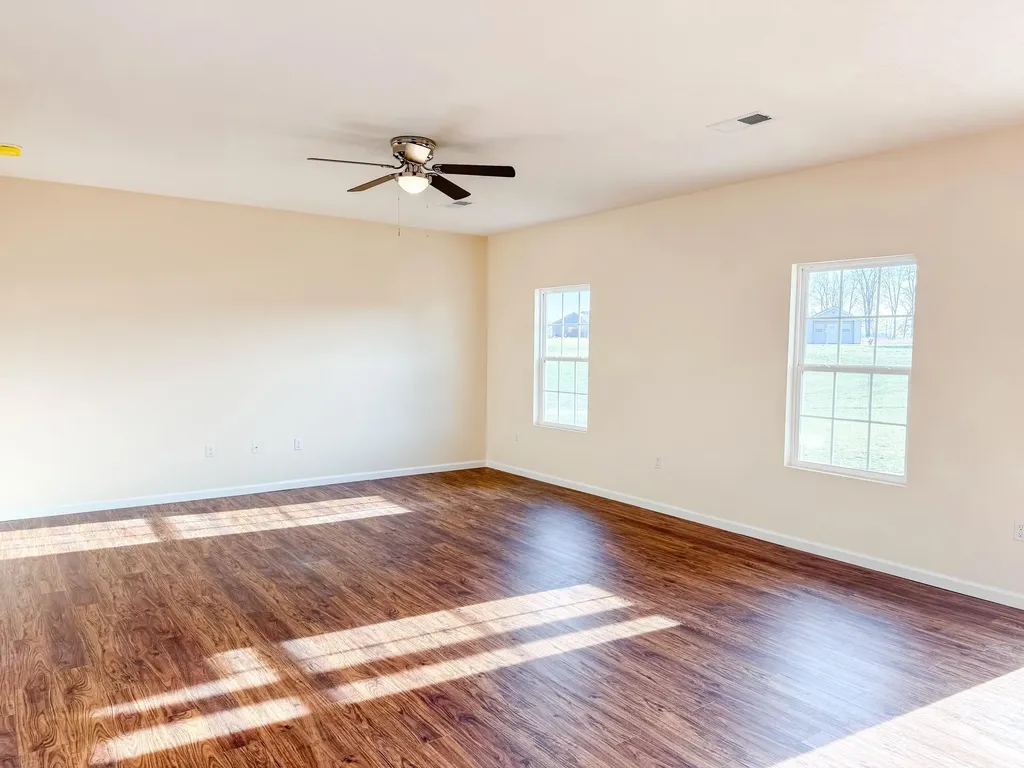 533 Knoll Lane Nancy KY 42544