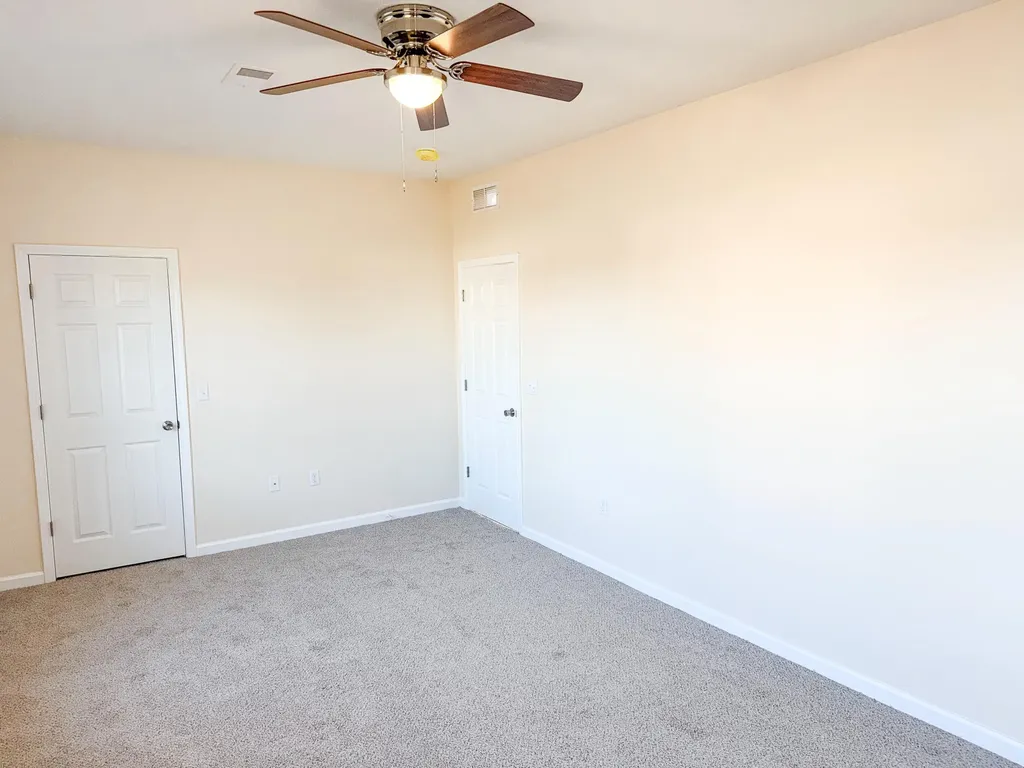 533 Knoll Lane Nancy KY 42544
