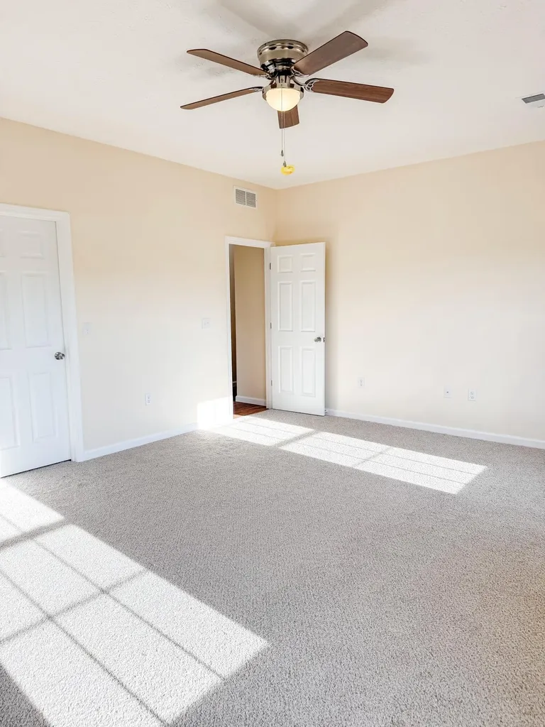 533 Knoll Lane Nancy KY 42544