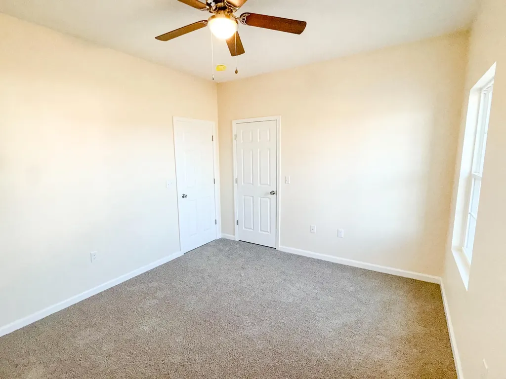 533 Knoll Lane Nancy KY 42544