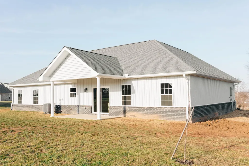 533 Knoll Lane Nancy KY 42544