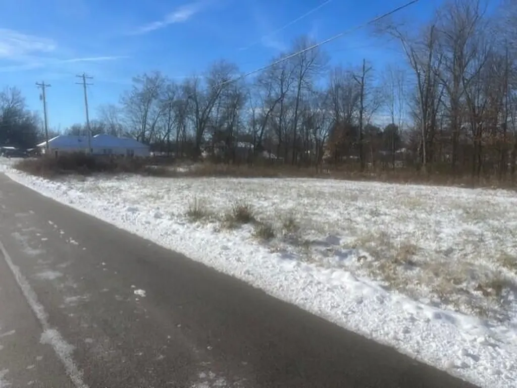 1102 Rainbow Way Lawrenceburg KY 40342