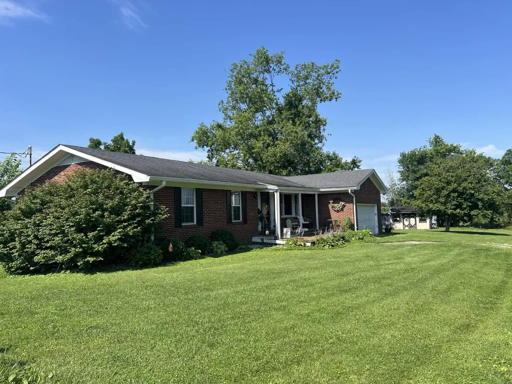 455 Davis Lane Winchester KY 40391