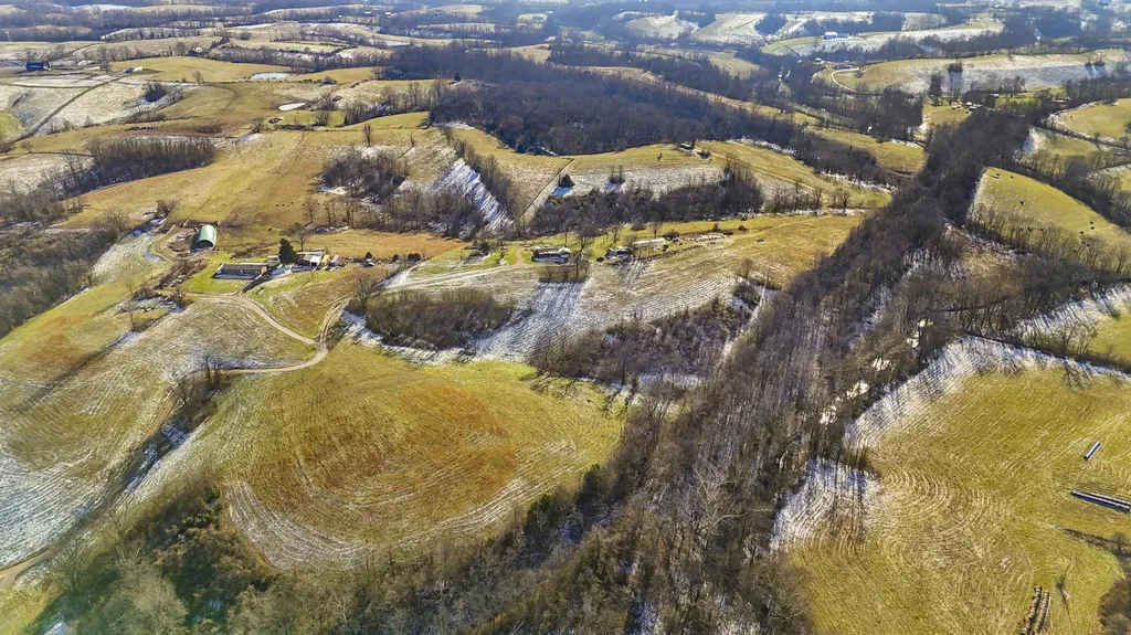 455 Davis Lane Winchester KY 40391