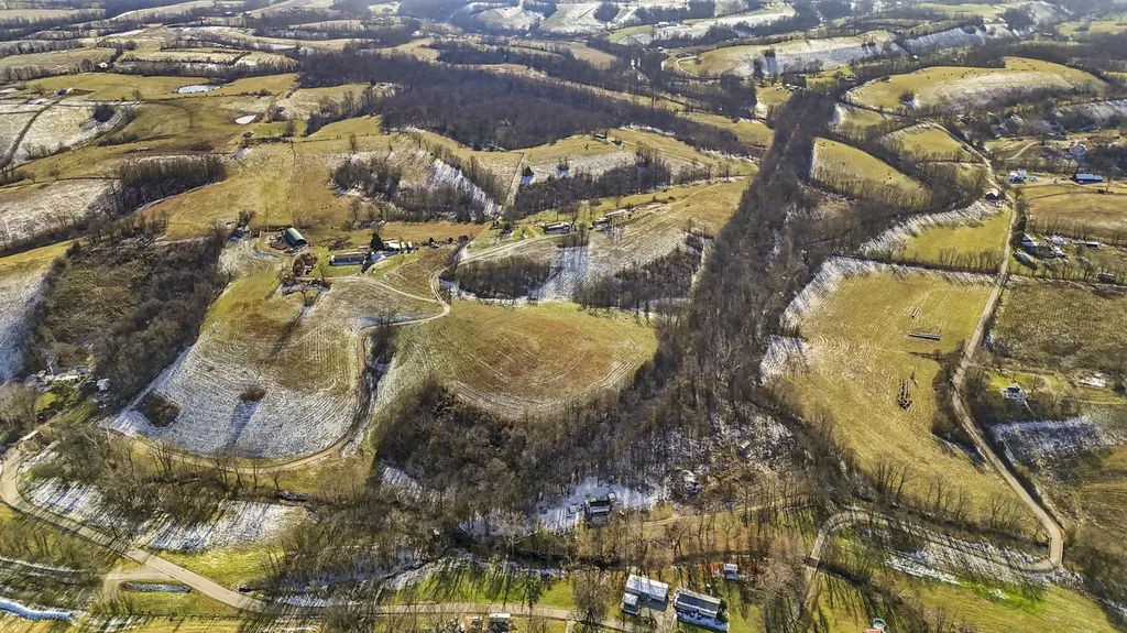 455 Davis Lane Winchester KY 40391
