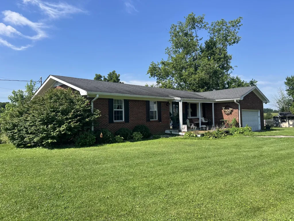 455 Davis Lane Winchester KY 40391