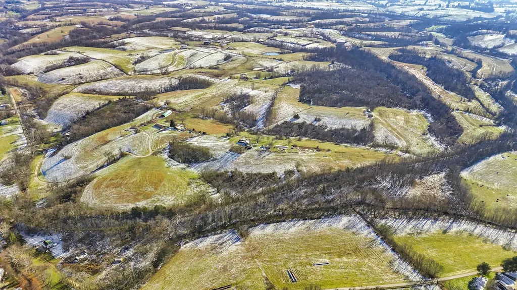 455 Davis Lane Winchester KY 40391