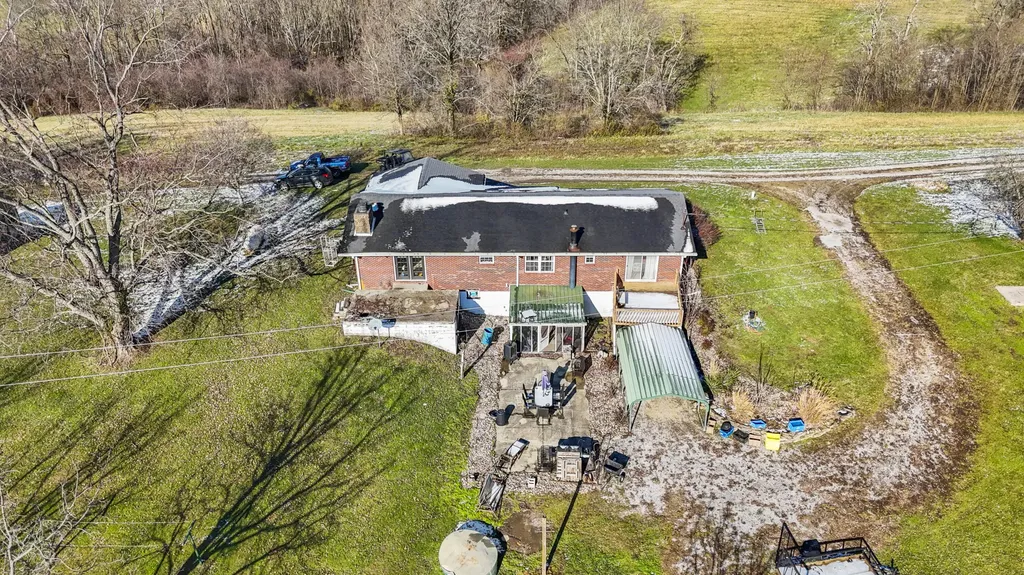 455 Davis Lane Winchester KY 40391