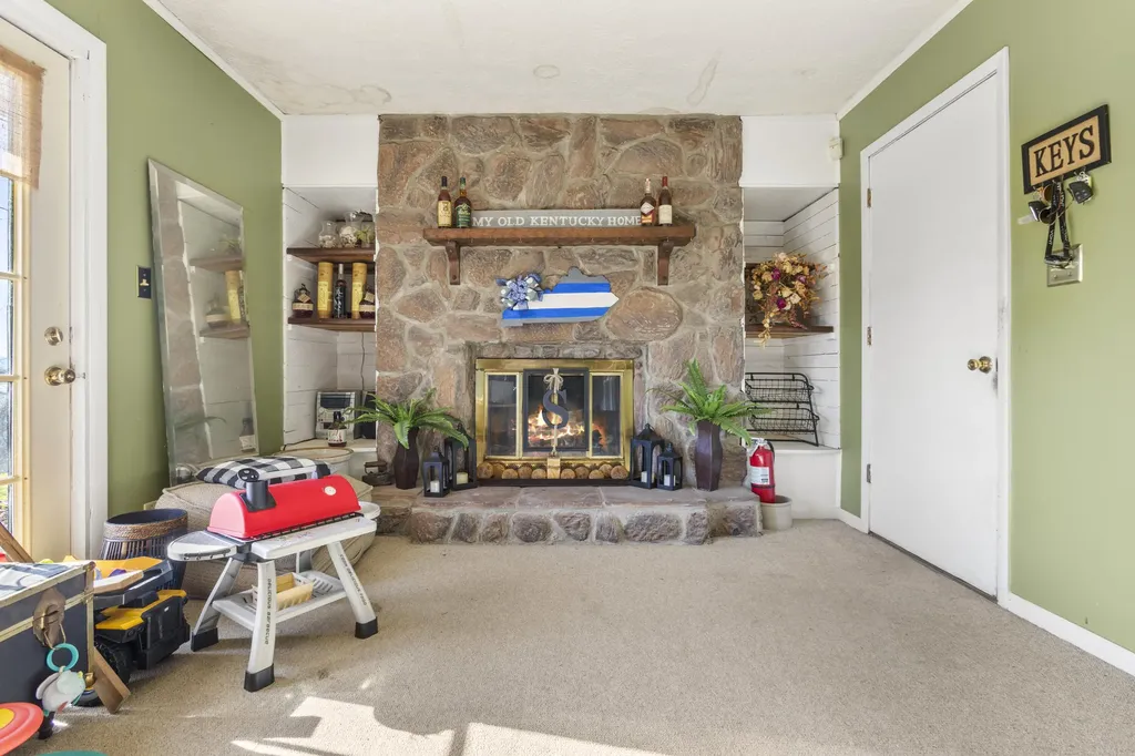 455 Davis Lane Winchester KY 40391