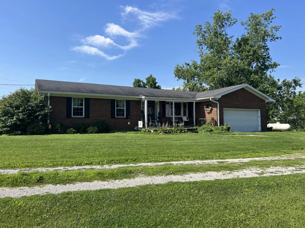 455 Davis Lane Winchester KY 40391
