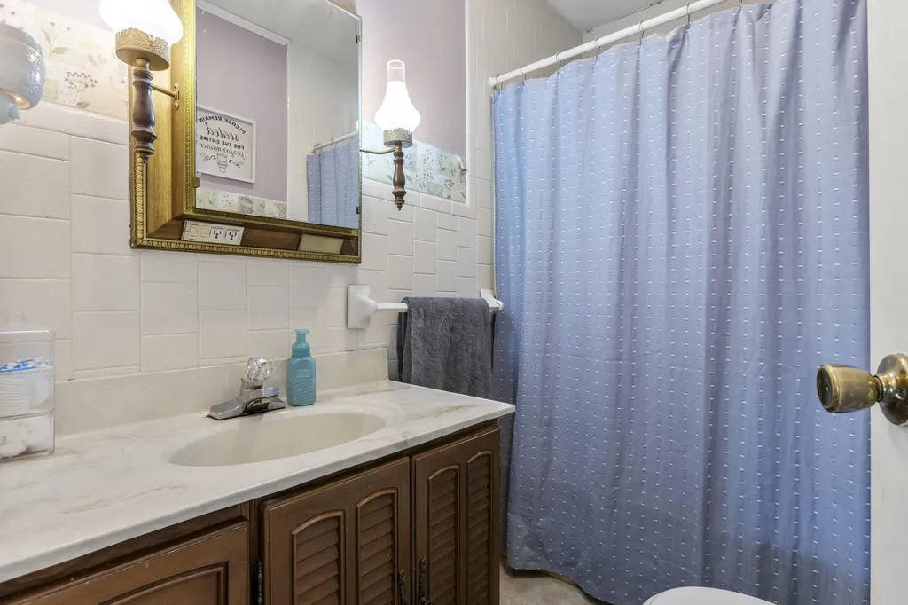 455 Davis Lane Winchester KY 40391