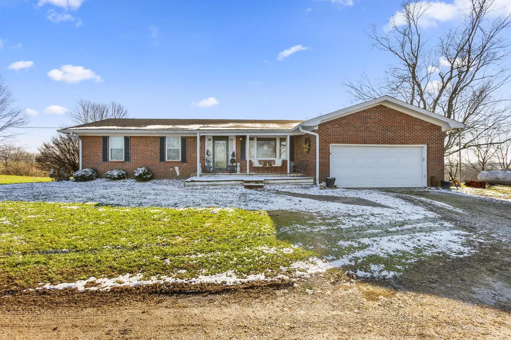 455 Davis Lane Winchester KY 40391