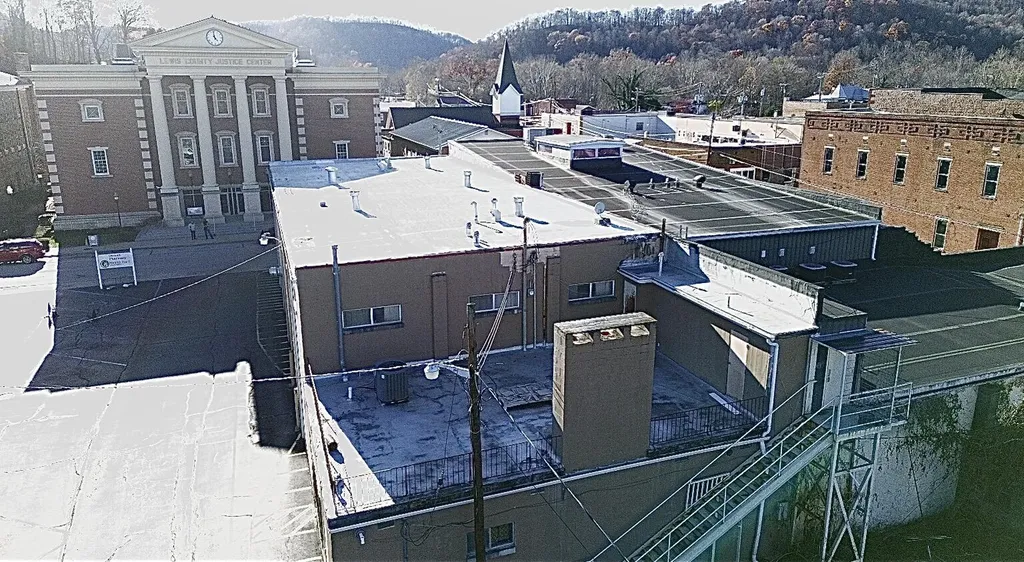 89 2nd Street Vanceburg KY 41179