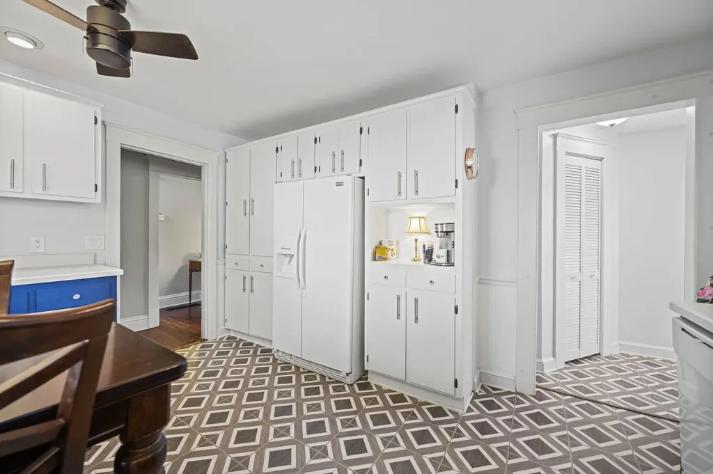 224 Sunset Avenue Richmond KY 40475