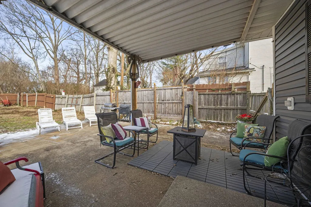 224 Sunset Avenue Richmond KY 40475