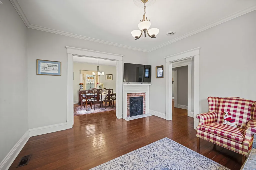 224 Sunset Avenue Richmond KY 40475