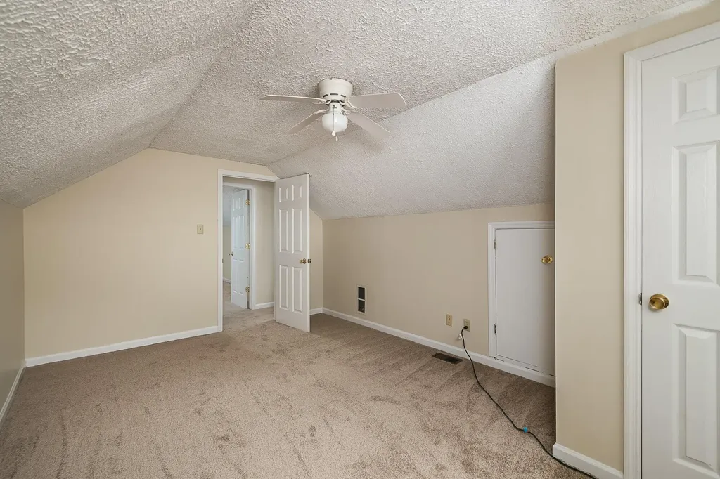2457 Butternut Hill Court Lexington KY 40509