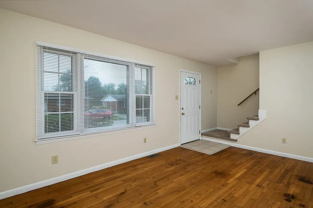 2457 Butternut Hill Court Lexington KY 40509
