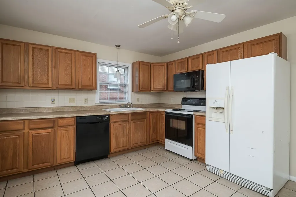 2457 Butternut Hill Court Lexington KY 40509