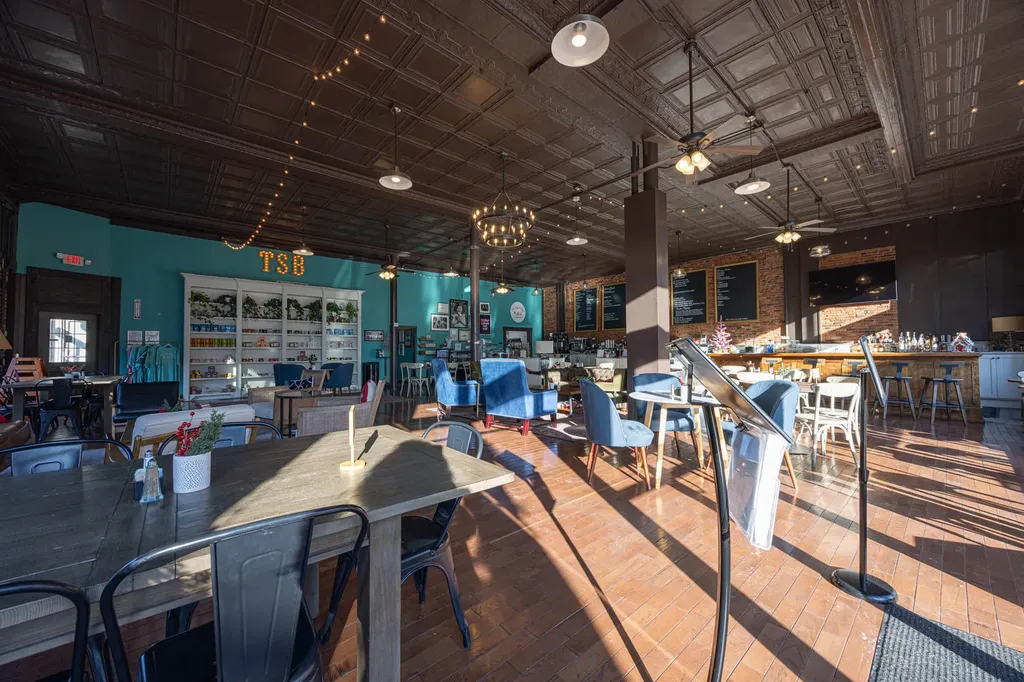 202 E Pike Street Cynthiana KY 41031