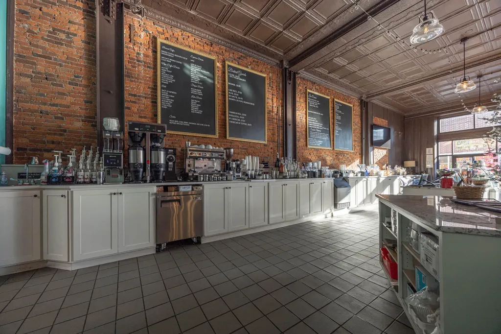 202 E Pike Street Cynthiana KY 41031