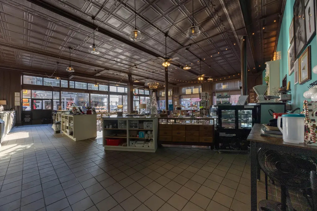 202 E Pike Street Cynthiana KY 41031