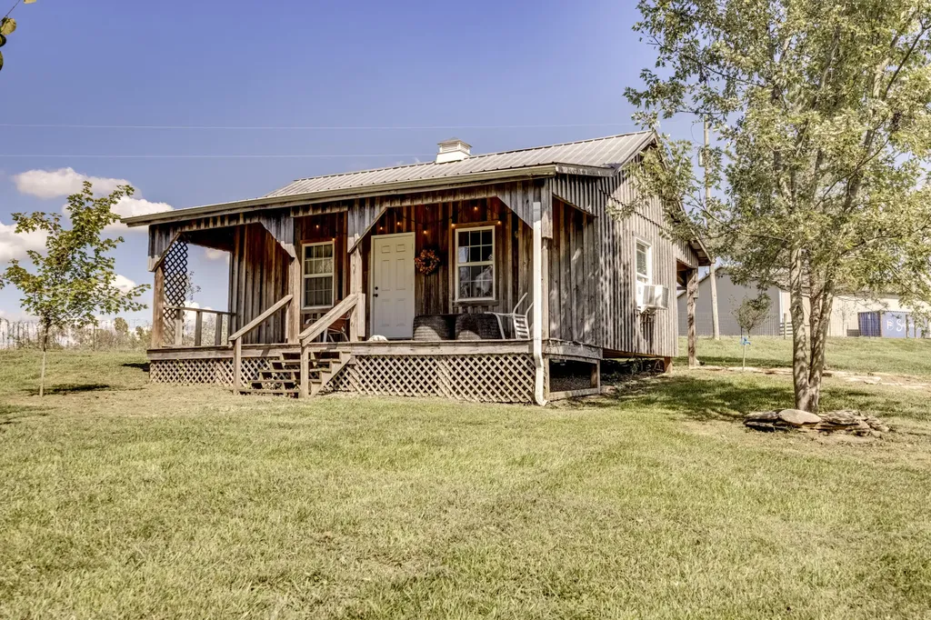 10900 Us Highway 127 Hustonville KY 40437