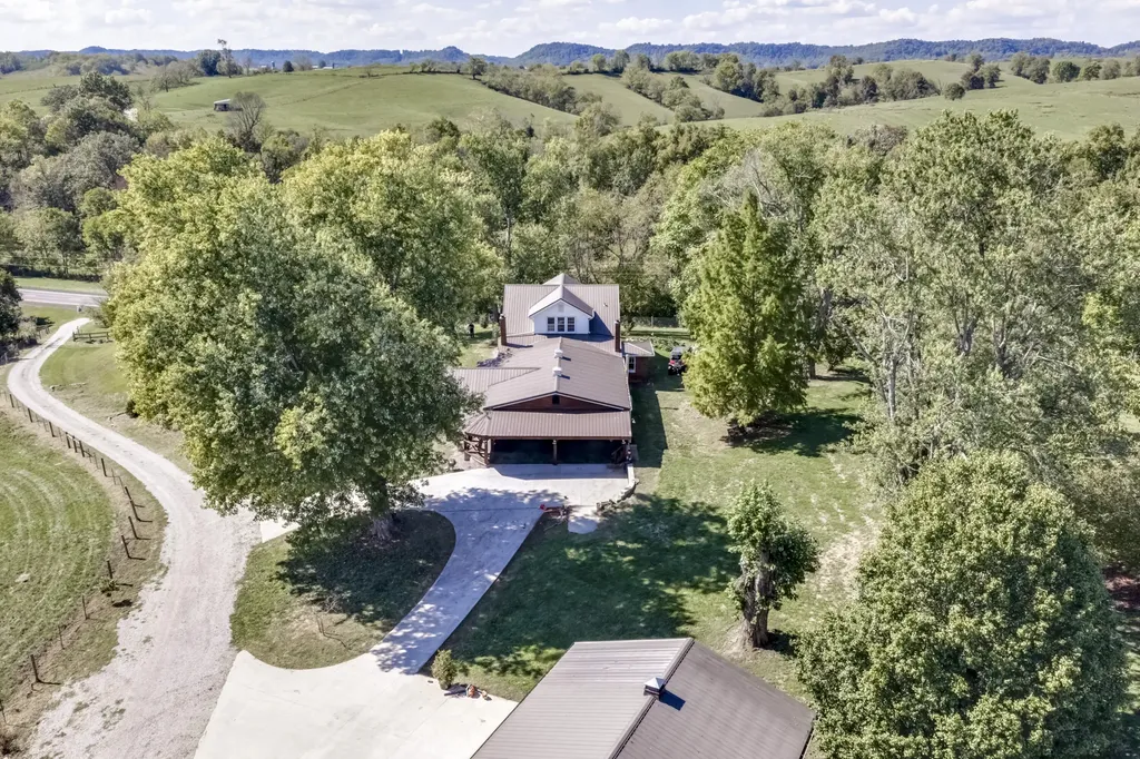 10900 Us Highway 127 Hustonville KY 40437