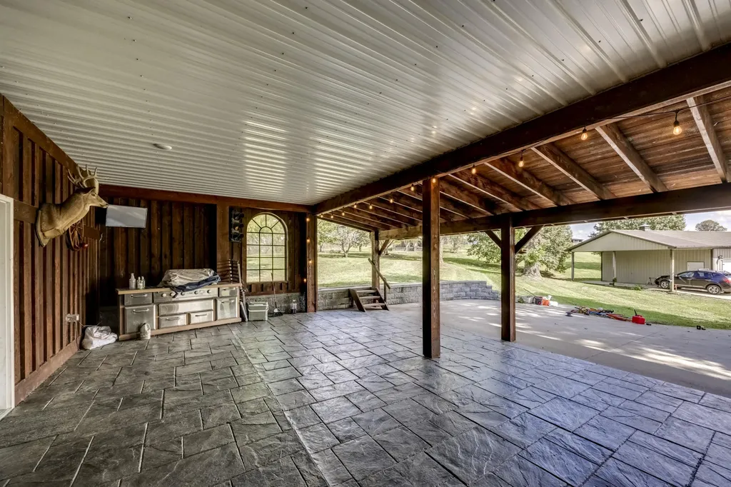 10900 Us Highway 127 Hustonville KY 40437