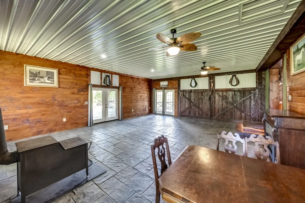 10900 Us Highway 127 Hustonville KY 40437