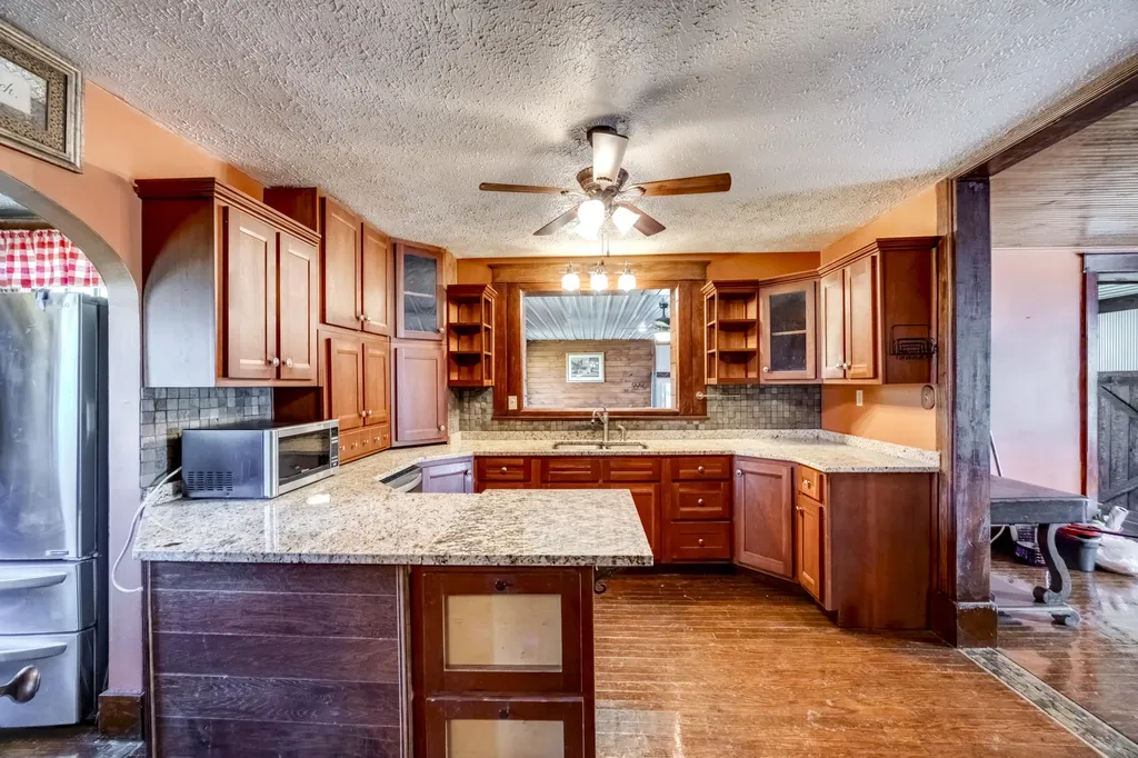 10900 Us Highway 127 Hustonville KY 40437